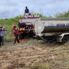 Media hectárea de una isla de Galápagos sufrió un incendio.