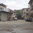 En el sector Las Terrazas del cantón Durán abandonaron el cuerpo de un ciudadano de 23 años.