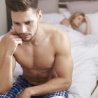 Mantener una alimentación saludable juega un papel importante en la prevención y el tratamiento de este problema.