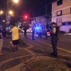 En el sitio hubo conmoción por lo ocurrido. Agentes policiales llegaron al sitio para indagar el caso.