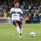 Jesús Trindade destaca como volante defensivo.