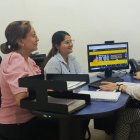 El departamento de psicología (DECE) en planificación de charlas.