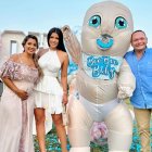 Renata Mejía y su esposo Álex Game, junto a Conny Garcés, en la fiesta de revelación de sexo.