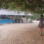 Un sicario llegó con ametralladora y disparó en medio de una multitud