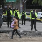 Seis detenidos se han reportado en este caso, quienes fueron llevados a la Unidad de Flagrancia. El sitio permanecía acordonado.