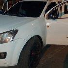 Las víctimas se movilizaban en esta camioneta.