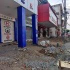 El ataque ocurrió en un local de la calle Ayacucho.