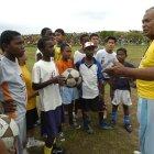 Entre 1954 y 1972, Vicente Lecaro destacó como defensor. Luego, se dedicó a dirigir pelados.