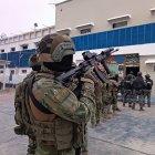 Agentes policiales y militares realizan operativo en dos cárceles.