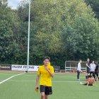 Lenny Luzuriaga es un defensa central    con buen juego aéreo.