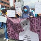 Estudiantes denuncian presunto acoso de un profesor.