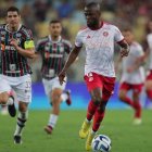 Enner tuvo dos chances claras para anotar y no las pudo aprovechar.