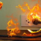 A las 14h20 del domingo, 8 de octubre, la Guardia Civil fue notificada del denso humo generado por el incendio que hizo necesario la intervención de los bomberos de Navarra