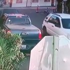 La víctima fue sorprendida cuando hacía mantenimiento a su vehículo.