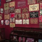 Este es el único museo de la ouija en el mundo, según John Kozik, su propietario.