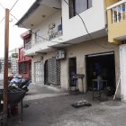 El local asaltado, en la 30 y Letamendi.