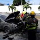 Hubo al menos cuatro carros quemados en Esmeraldas.