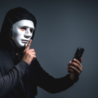 En el celular no solo se guarda información y datos valiosos, sino que además facilita las actividades diarias, tanto personales como laborales y bancarias.