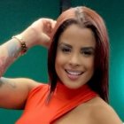 Elena Viteri estrenó el pódcast con el que lleva diversión y entretenimiento.