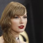 Los Angeles (United States), 04/02/2024.- US musician Taylor Swift arrives for the 66th annual Grammy Awards ceremony at Crypto.com Arena in Los Angeles, California, USA, 04 February 2024. EFE/EPA/CAROLINE BREHMAN