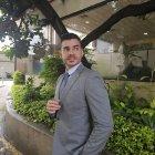 A Isaac no le molesta que le digan que tiene cara de niño.