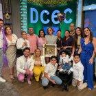 Karime Borja celebra su cumpleaños con compañeros de trabajo y su hijo Mateo Borja.