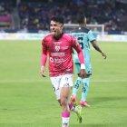 Kendry Páez hizo un golazo ante Cumbayá.