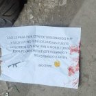 Es escrito que encontraron junto al cuerpo y explicaría el motivo del crimen.