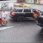 Quisieron arrebatarle  el dinero pero no lo lograron.