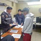 El sospechoso fue procesado por los delitos de violación y tráfico de sustancias sujetas a fiscalización.