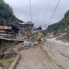 Los trabajos para habilitar la vía Cuenca-Molleturo-El Empalme continúan.