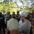 Los comuneros se ubicaron cerca al estero para evitar la tala de árboles.