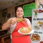 El cevicuy toma por lo menos tres horas en preparar por la cantidad de ingredientes que tiene. Diana lo ofrece, sobre todo, los fines de semana.