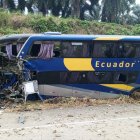 Un bus se accidentó en el anillo vial de Quevedo.