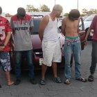 Los delincuentes se movilizaban en un automóvil que también fue retenido. Uno de los criminales tiene antecendente por tráfico de drogas.