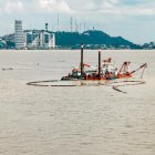 Dragado de Guayaquil