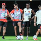 Colombia buscará la victoria ante Costa Rica para asegurar la clasificación a los cuartos de final.