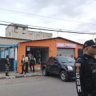 El hombre fue disparado a plena luz del día.