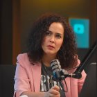 Alondra Santiago reside en Ecuador desde que tiene 13 años