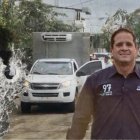 Personal de criminalística levanta evidencias del hecho