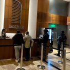 La Fiscalía busca al abogado de Mayra Salazar en caso Implacable.