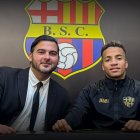 Antonio Álvarez y Byron Castillo que regresa a Barcelona.