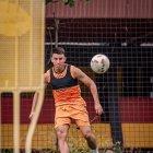 Fernando Gaibor en pleno entrenamiento para la Copa Sudamericana.