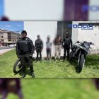 La Policía Nacional del Ecuador informó de la detención de dos sospechosos, luego del robo a una joven mujer en el norte de Quito.