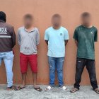 Durante el operativo fueron detenidas varias personas.