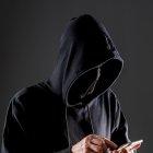 El sujeto estaba con dos compinches más.