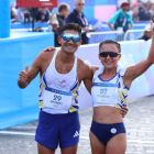 Daniel Pintado y Glenda Morejón se abrazaron tras el triunfo.