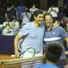 Nicolás Lapentti (izq.), uno de los tenistas más importantes en la historia de Ecuador.