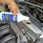 Existen aditivos específicos para vehículos que funcionan a gasolina o a diésel.