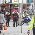 Operativo anti extorsivo en la entrada de la 8.